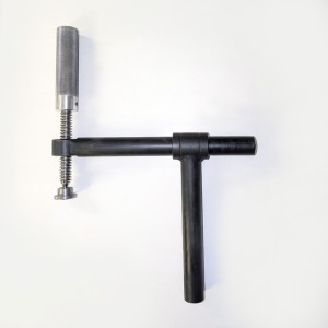 Verstellbares Rohrschellensystem 28 300x300